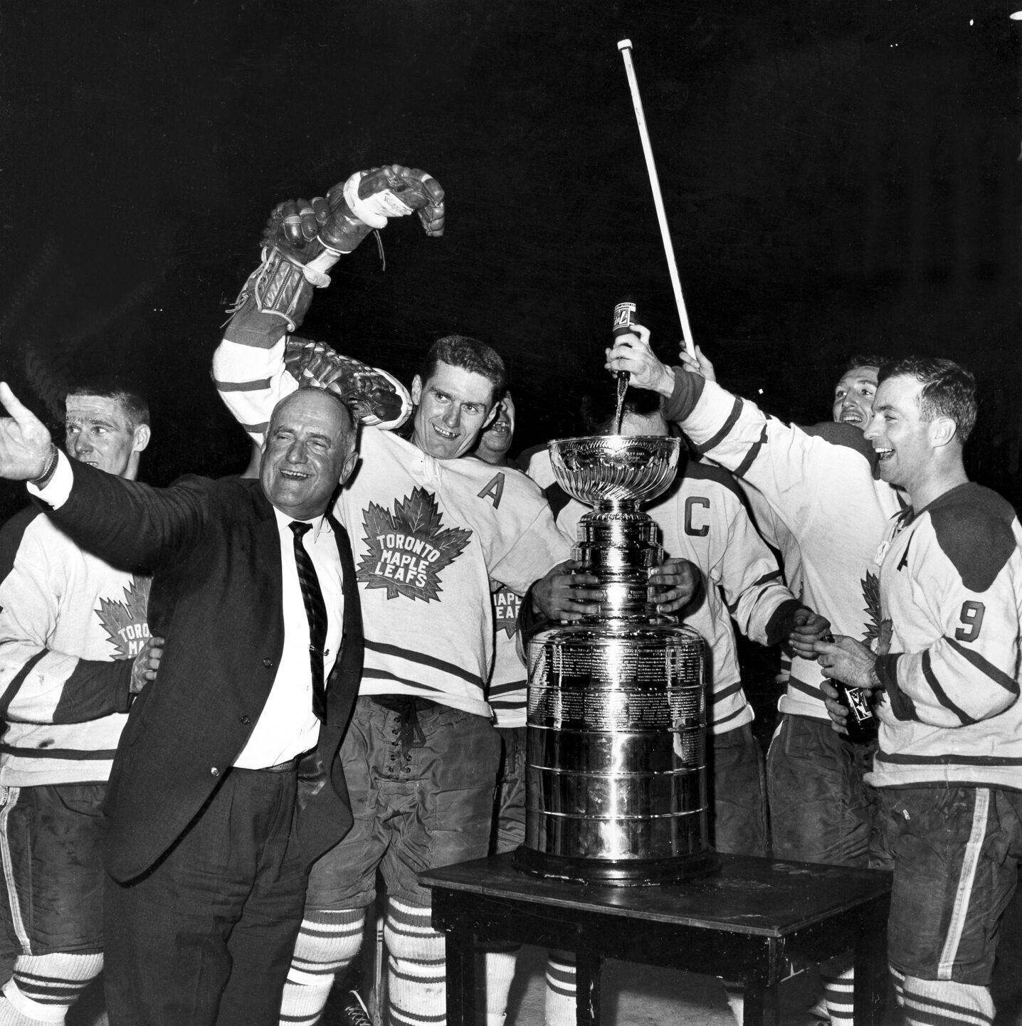1962: Toronto Maple Leafs win Stanley Cup in six games over Chicago Black Hawks
